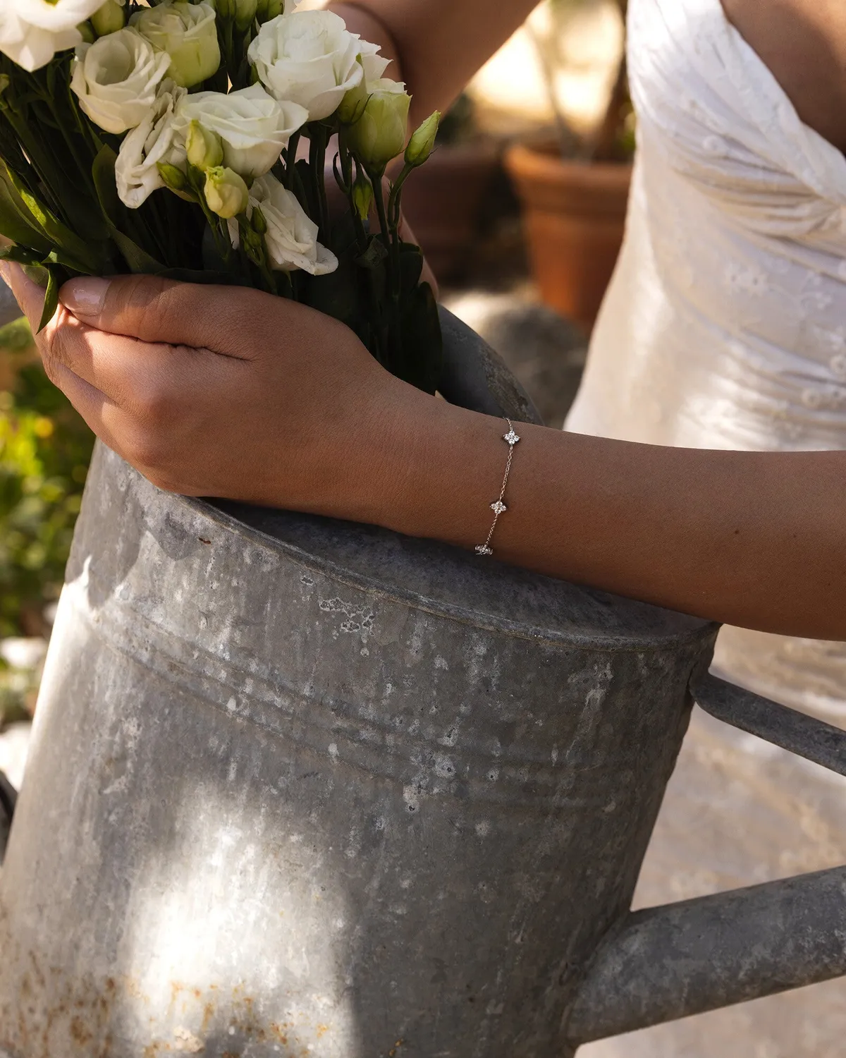 Mockberg Ellie armbånd Small sølv blomster