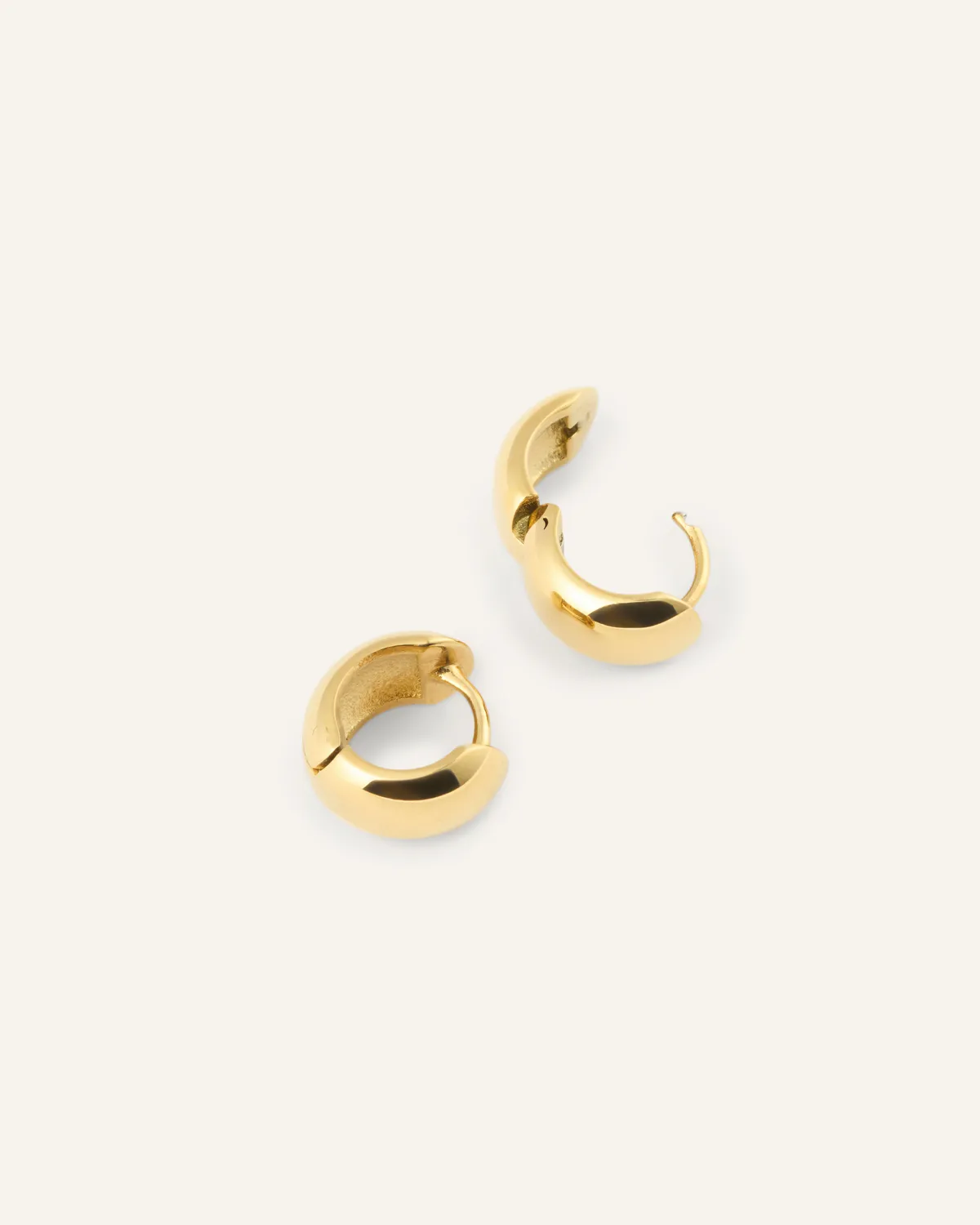Mockberg Brave Mini Hoops øredobber gull 11,5 mm