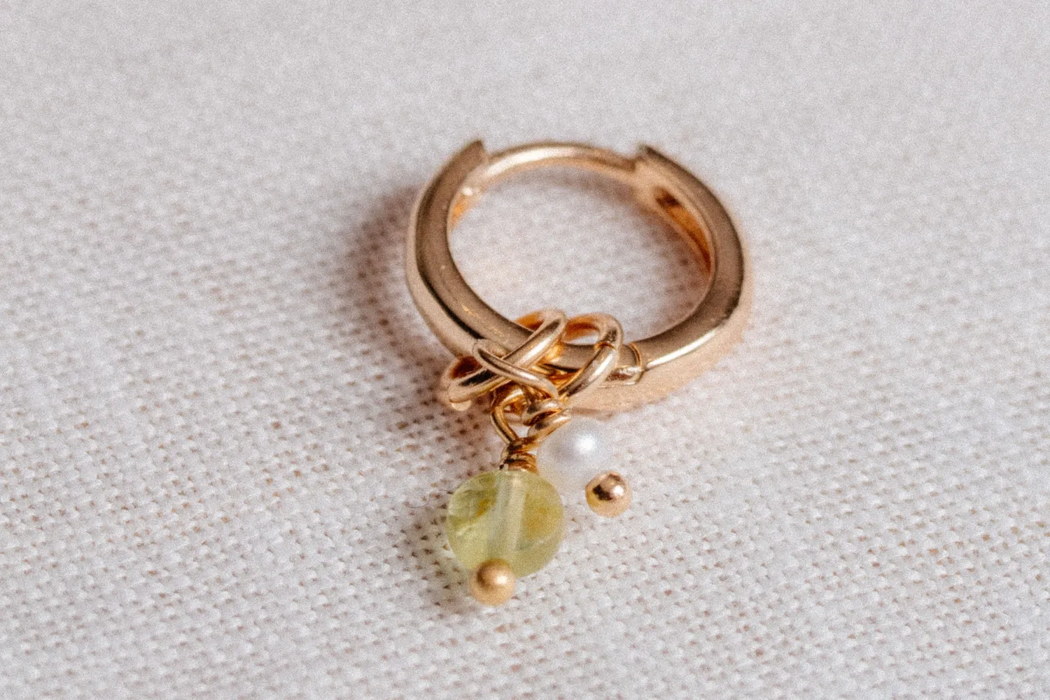 Eremis Peridot Charm gullbelagt grønn stein