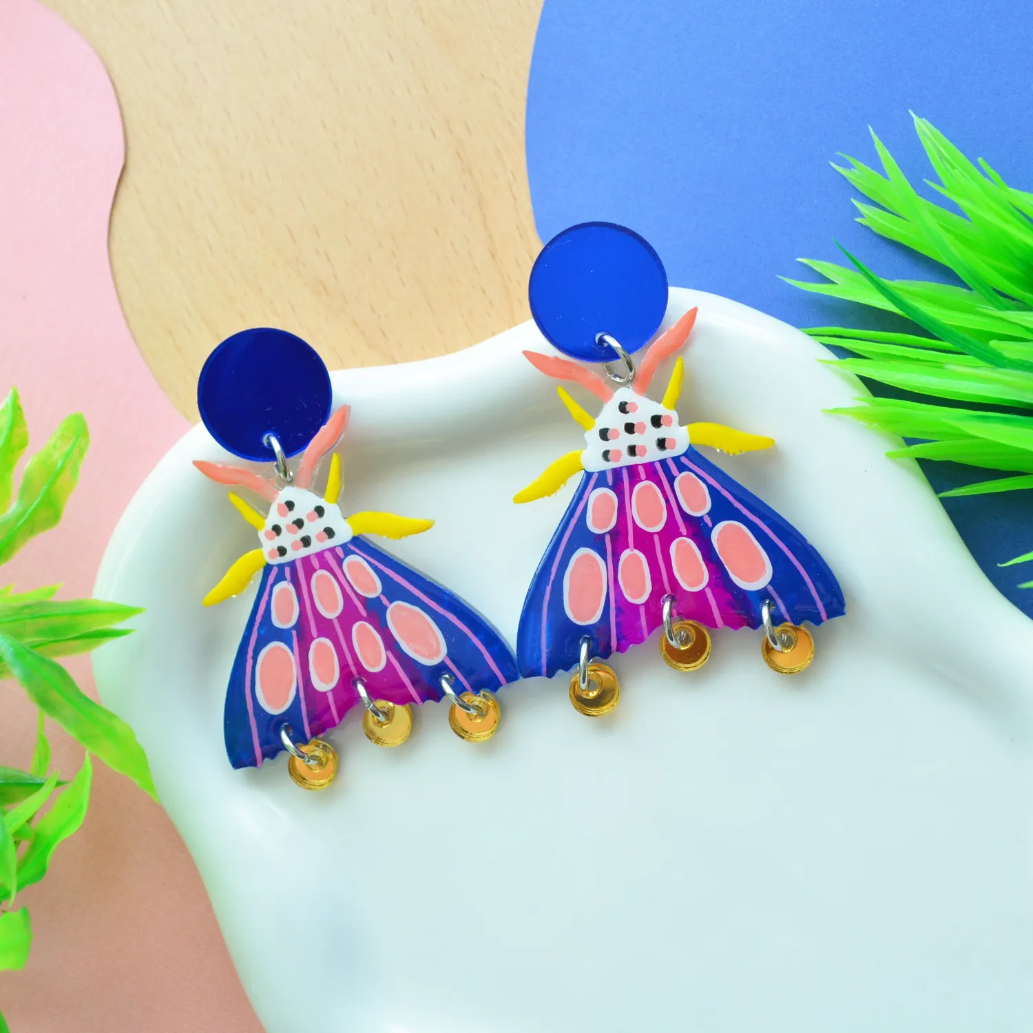 BooandBooFactory Blue Geometric Moth øredobber