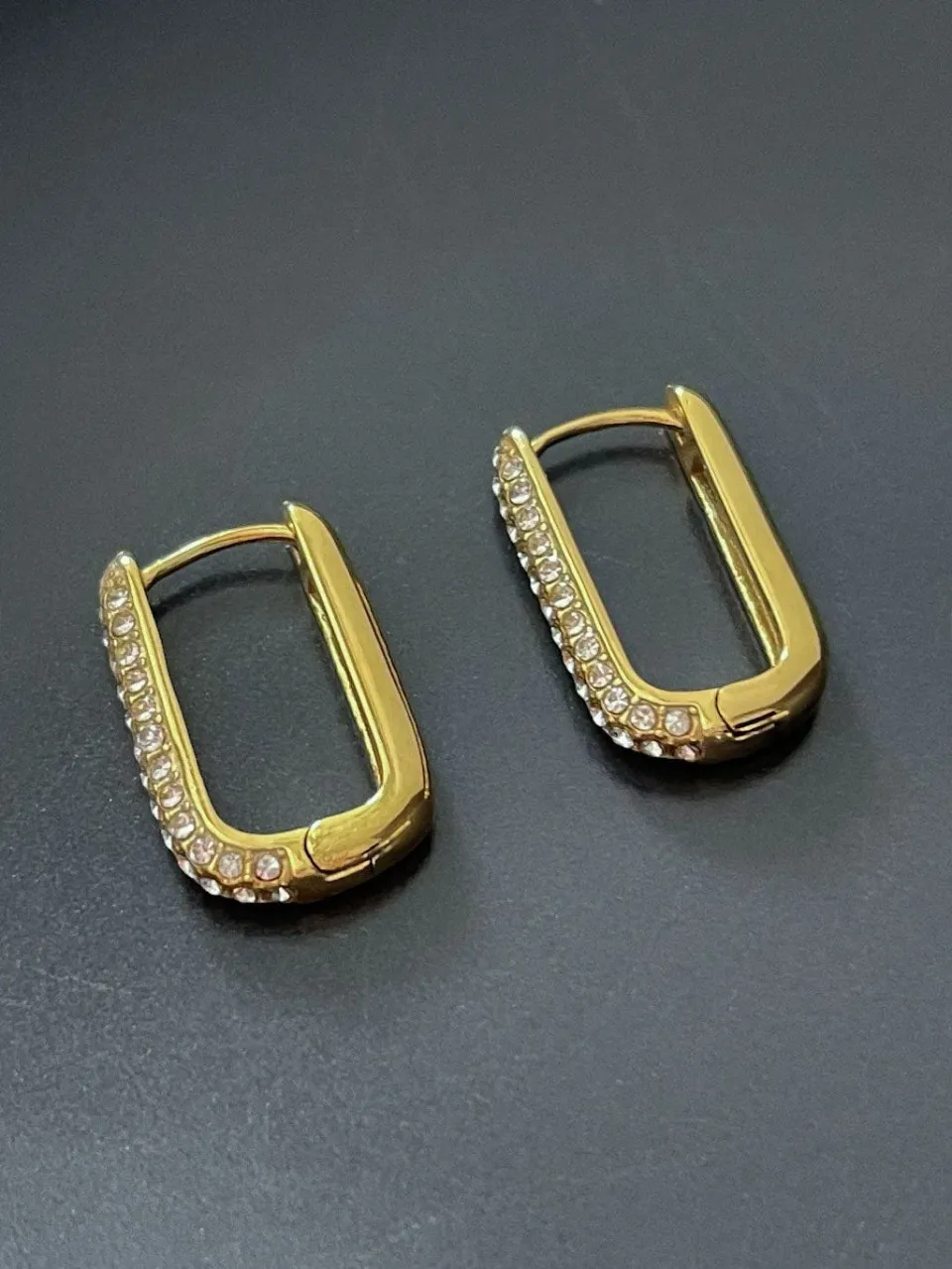 Mea Nani Mira hoops 14K gull zirkonia firkantet