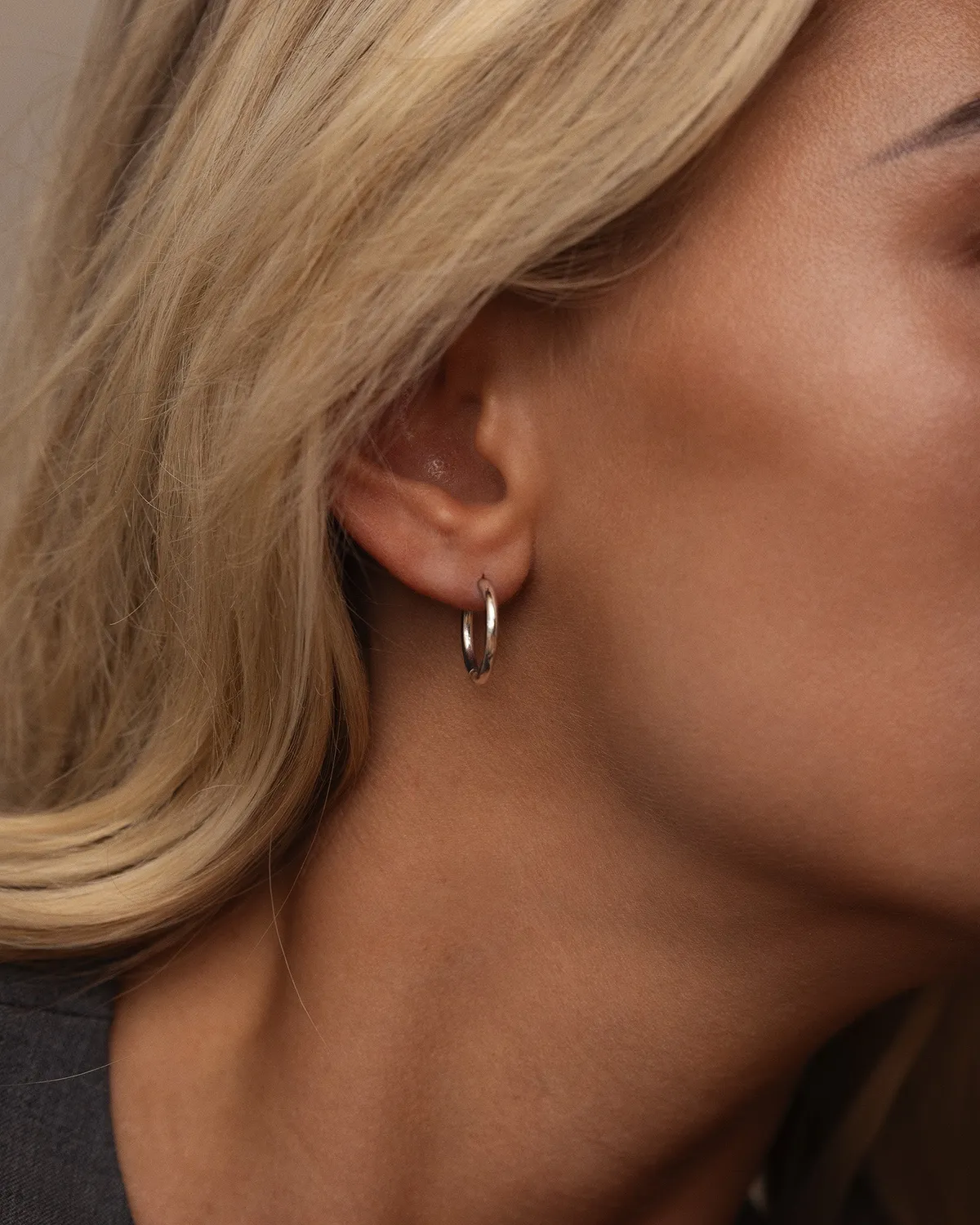 Mockberg Slim Medium Hoops øreringer sølv 16 mm