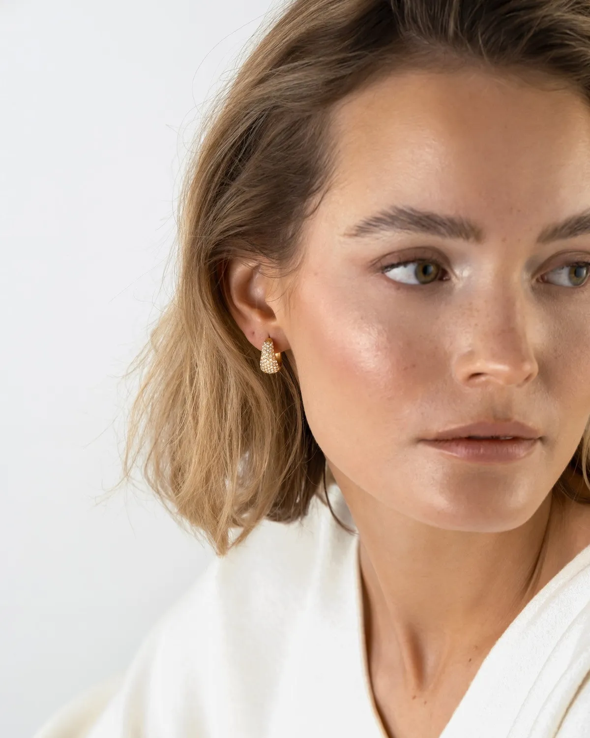Mockberg Treasure Hoops øredobber gull 16 mm