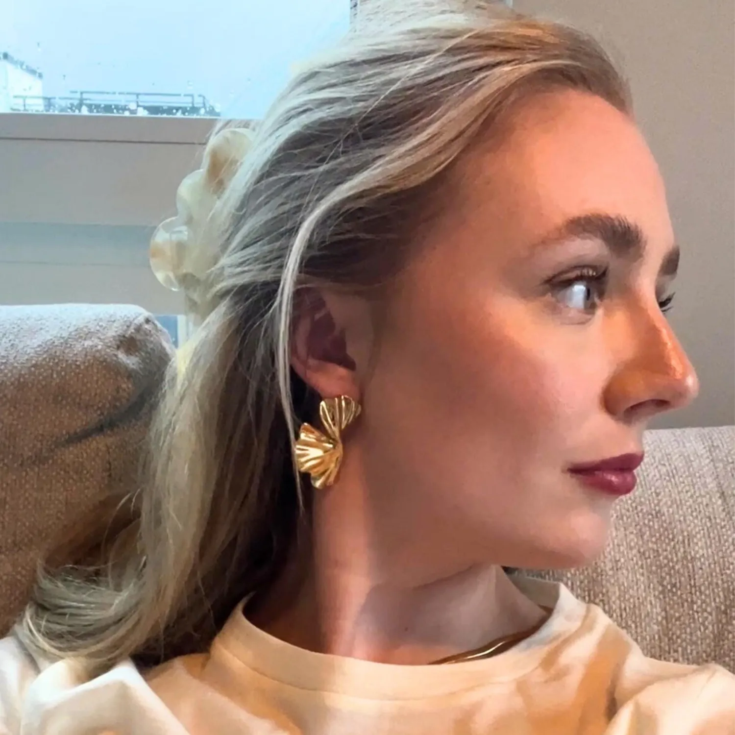 Mea Nani Midnight Gold øredobber 18K blad