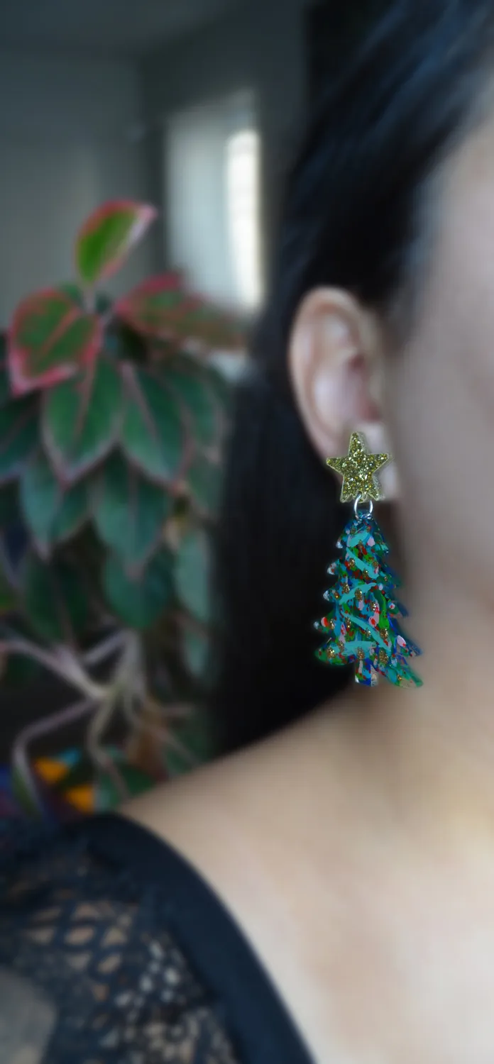 BooandBooFactory Holiday Tree øredobber abstrakt rosa akryl