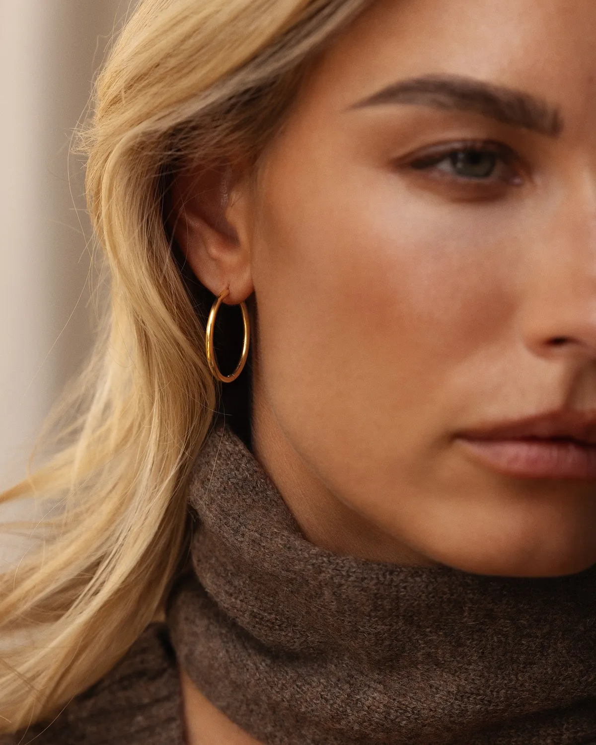 Mockberg Slim Extra Large hoops gull 26 mm