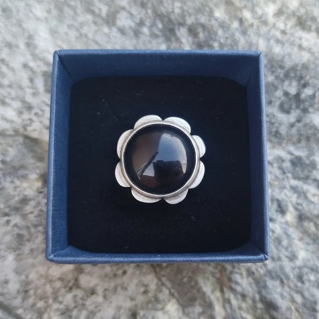 Kunstnerbonden Gothic Chic sølvring onyx