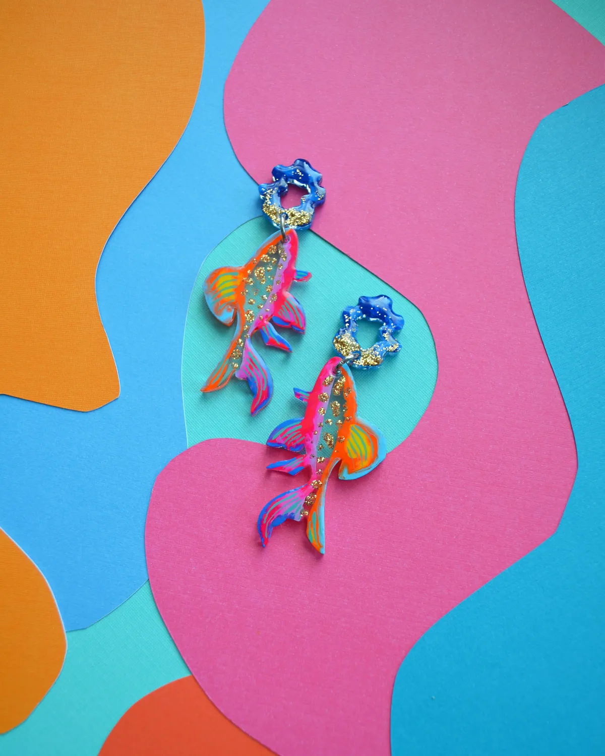 BooandBooFactory Neon Pink Orange Fish øredobber glitter