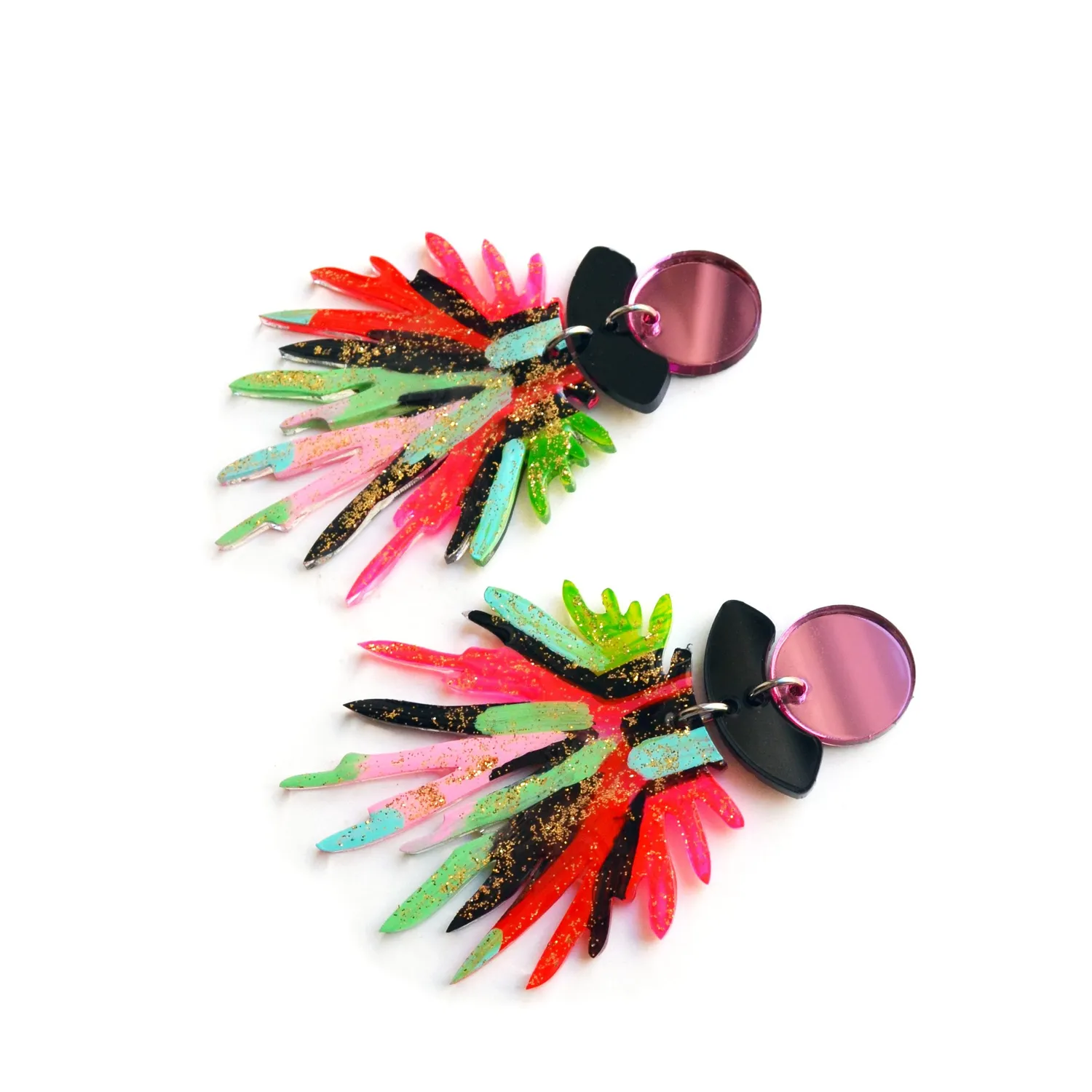 BooandBooFactory Pink and Red Pom Pom øredobber akryl dusk