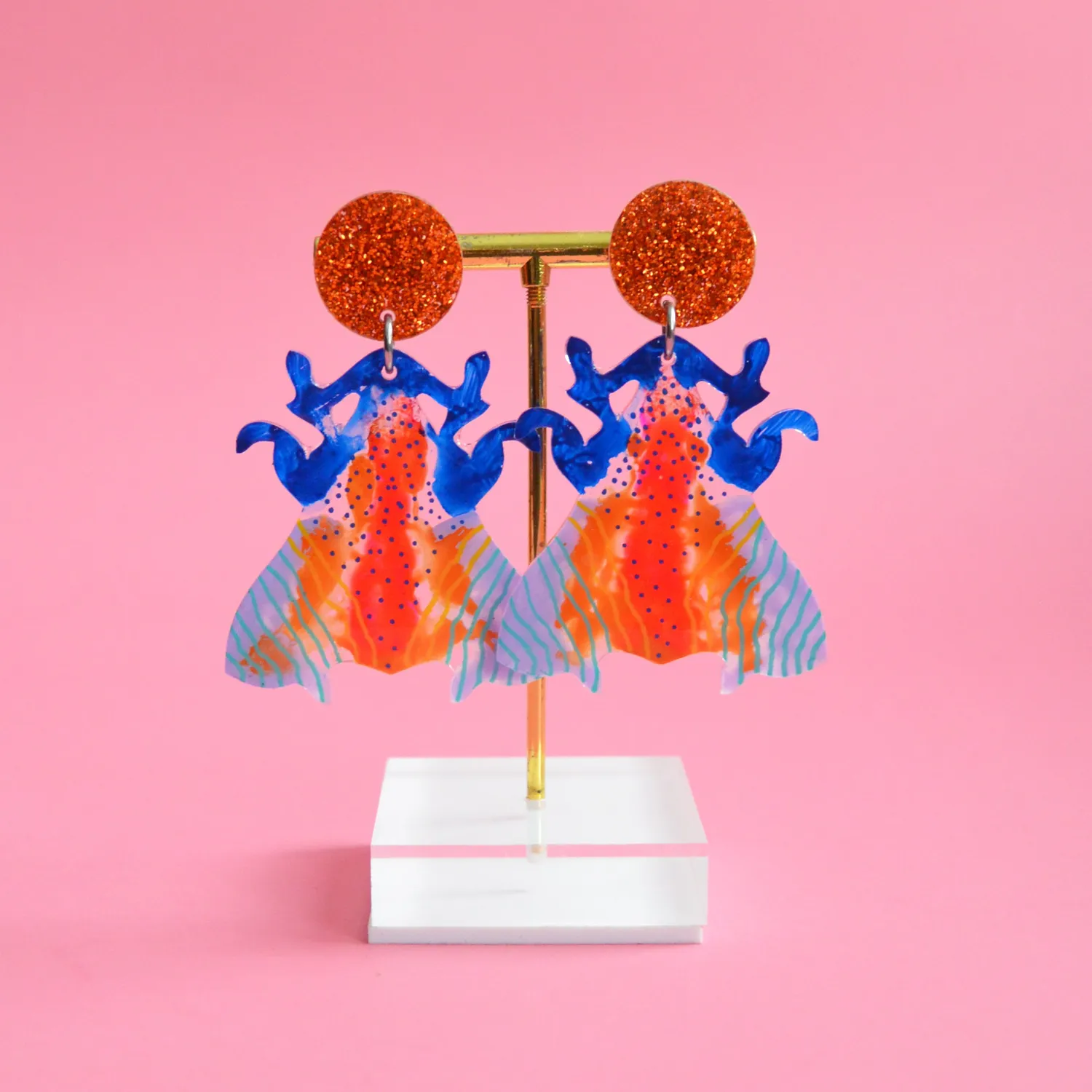BooandBooFactory Moth nattsommerfugl øredobber neonrosa