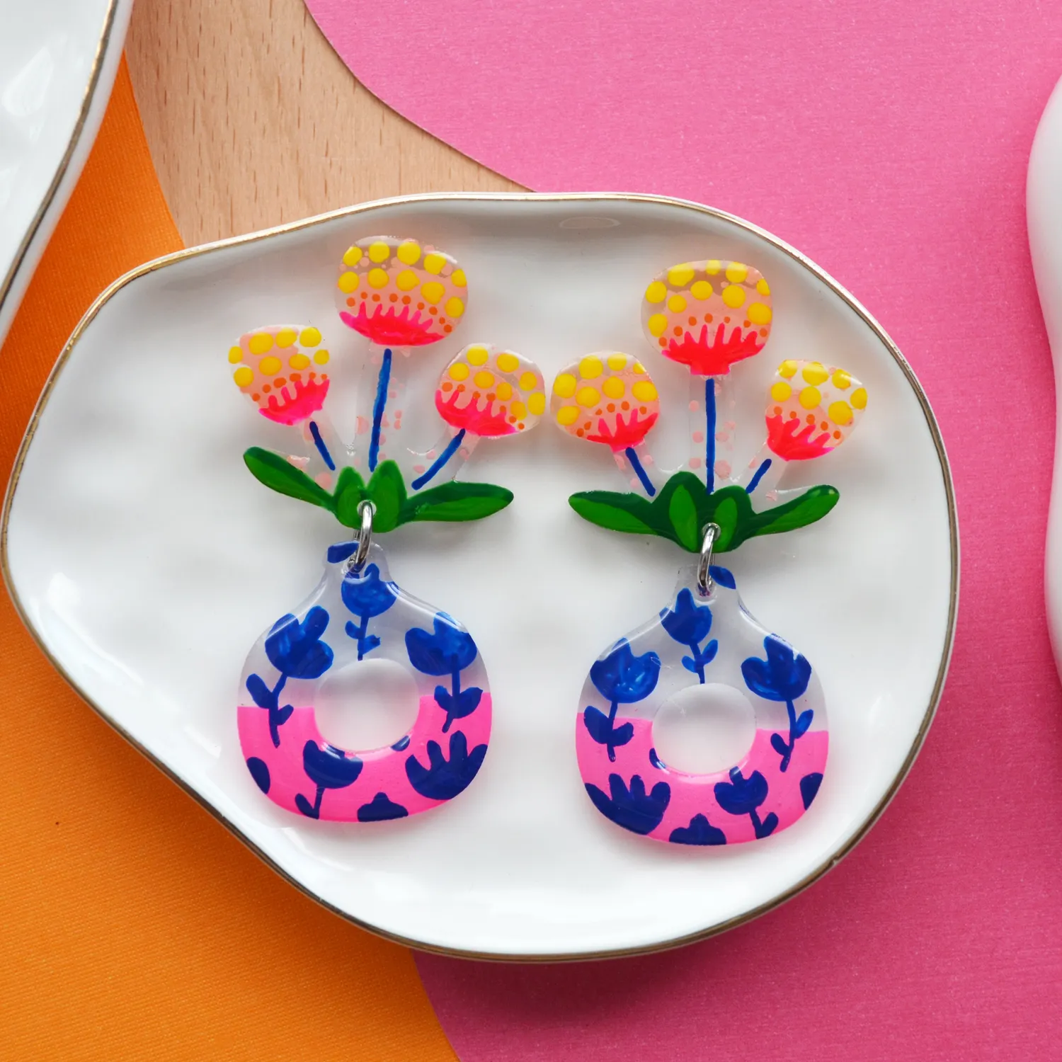 BooandBooFactory Neon Pink Flower Vase øredobber rosa