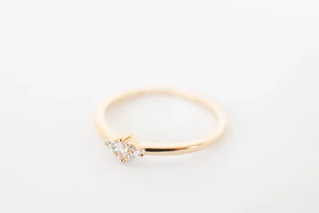 Eremis Corinne ring zirkonia gullbelagt 18 karat 54