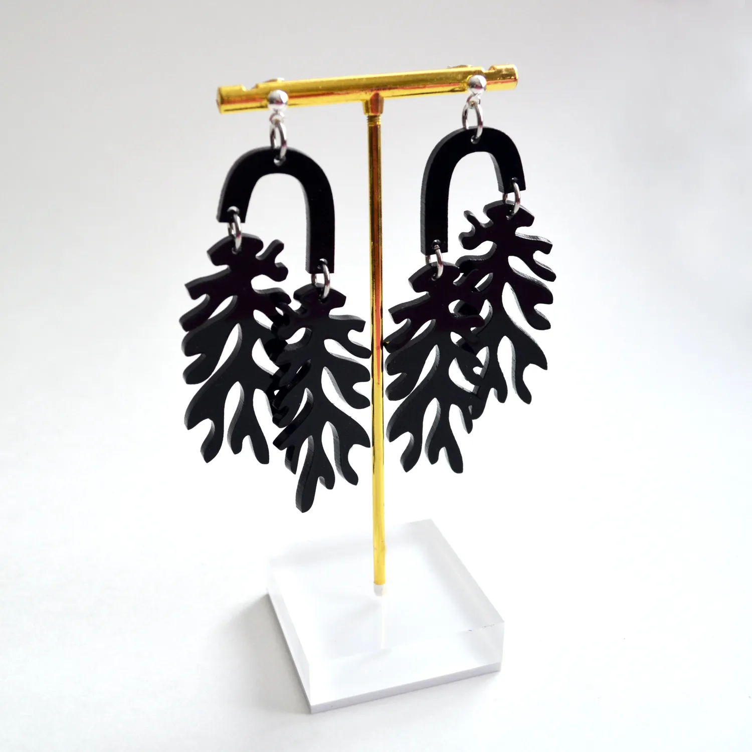 BooandBooFactory Matisse Leaf øredobber svart gull