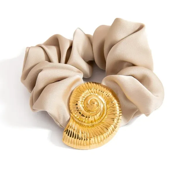 Mea Nani Golden Hour scrunchie beige med gull