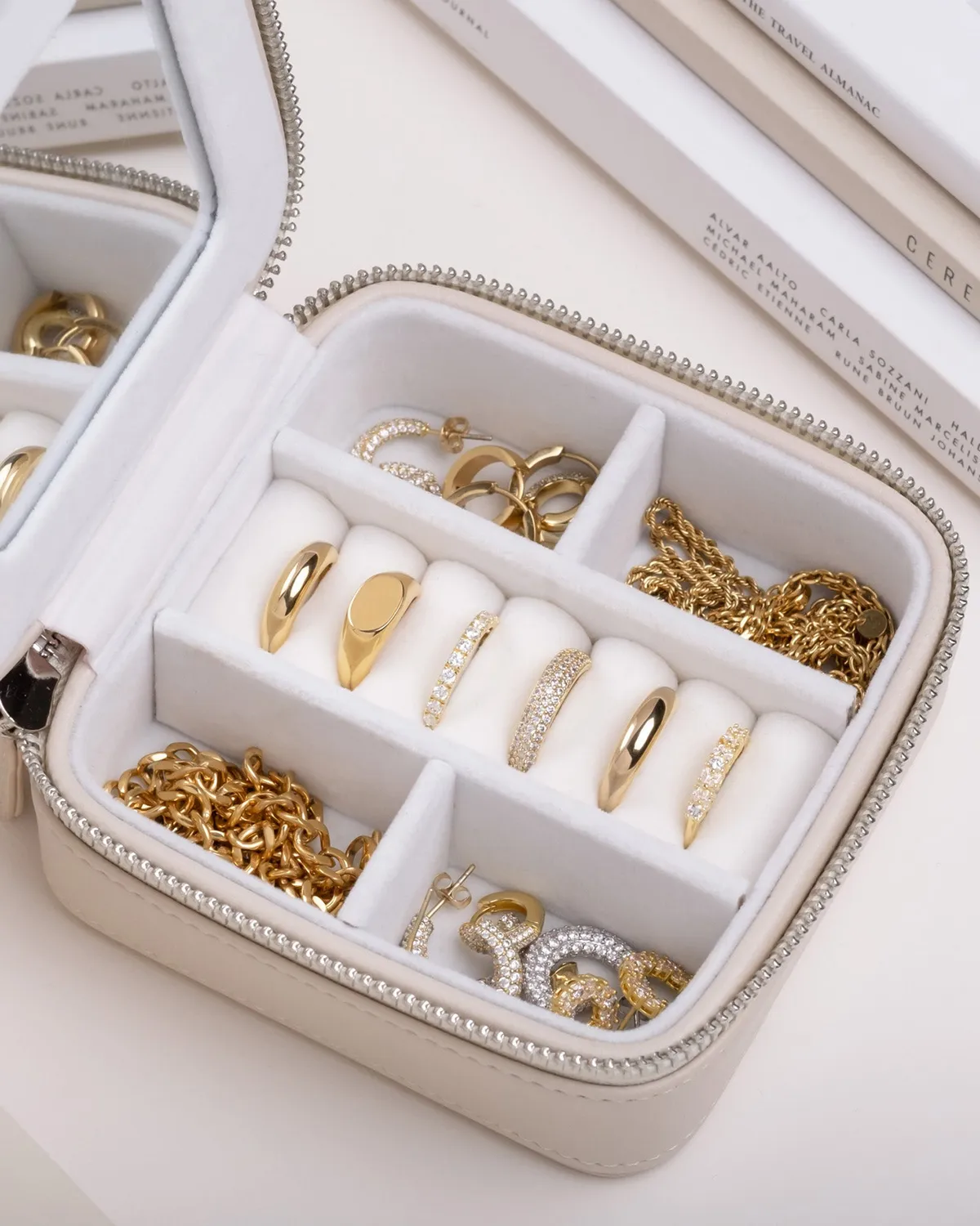 Mockberg Small Beige smykkeskrin vegansk skinn
