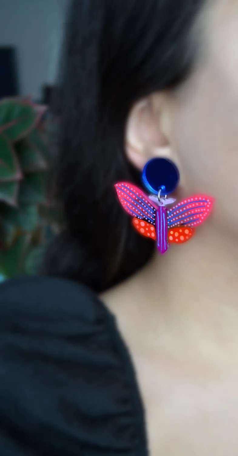 BooandBooFactory Butterfly øredobber lilla rød geometrisk