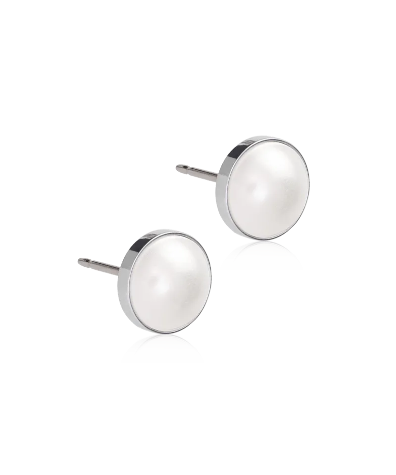 Blomdahl Bezel Pearl øredobber white perle titan