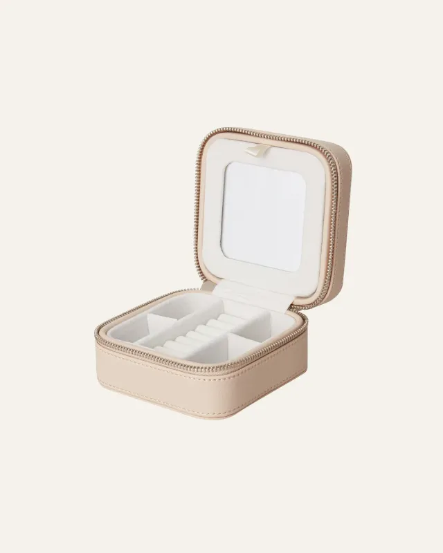 Mockberg Small Beige smykkeskrin vegansk skinn