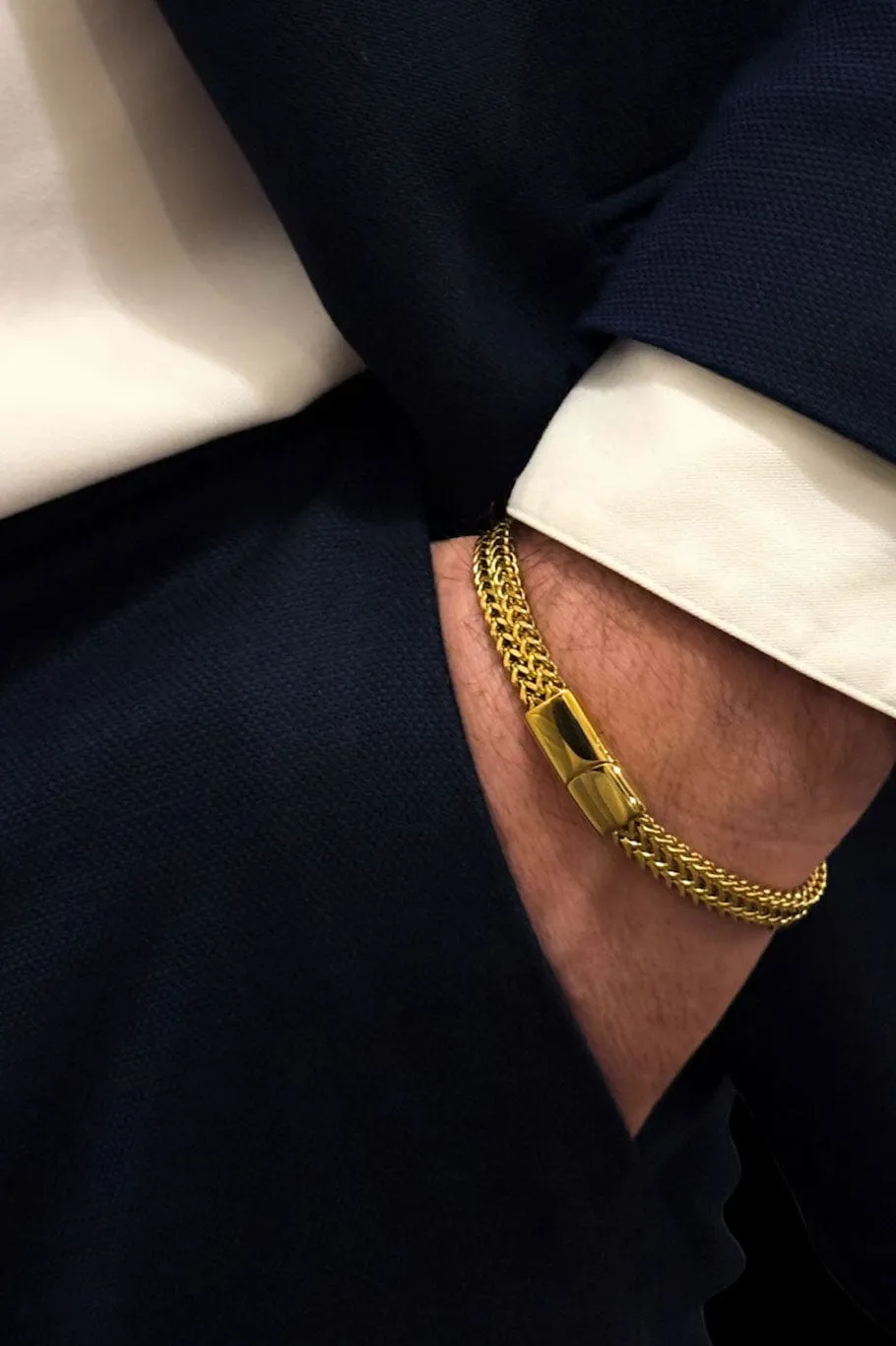 Mea Nani herrearmbånd gull 22 cm rustfritt stål