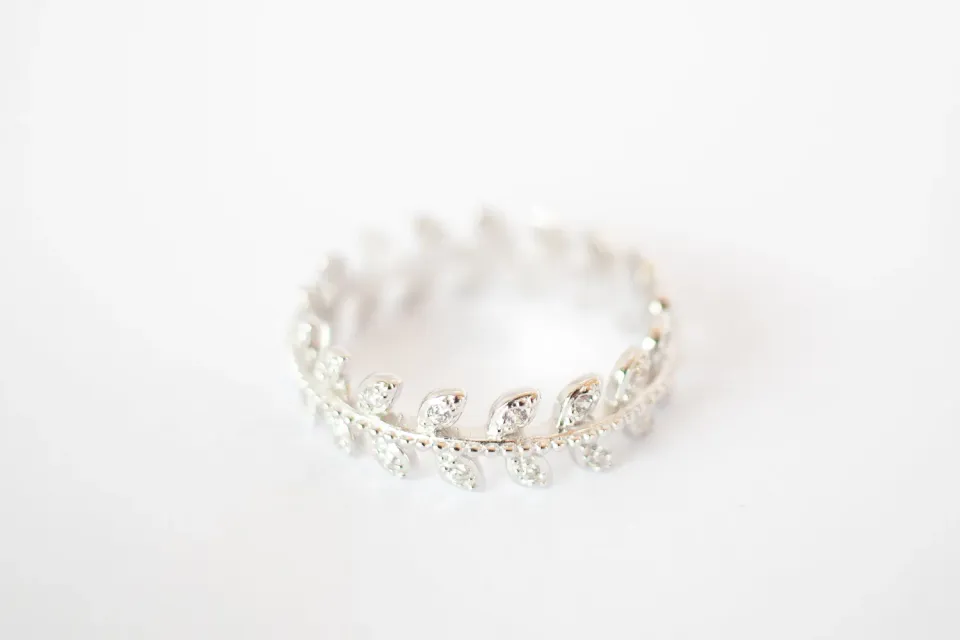 Eremis Elloris ring gullbelagt