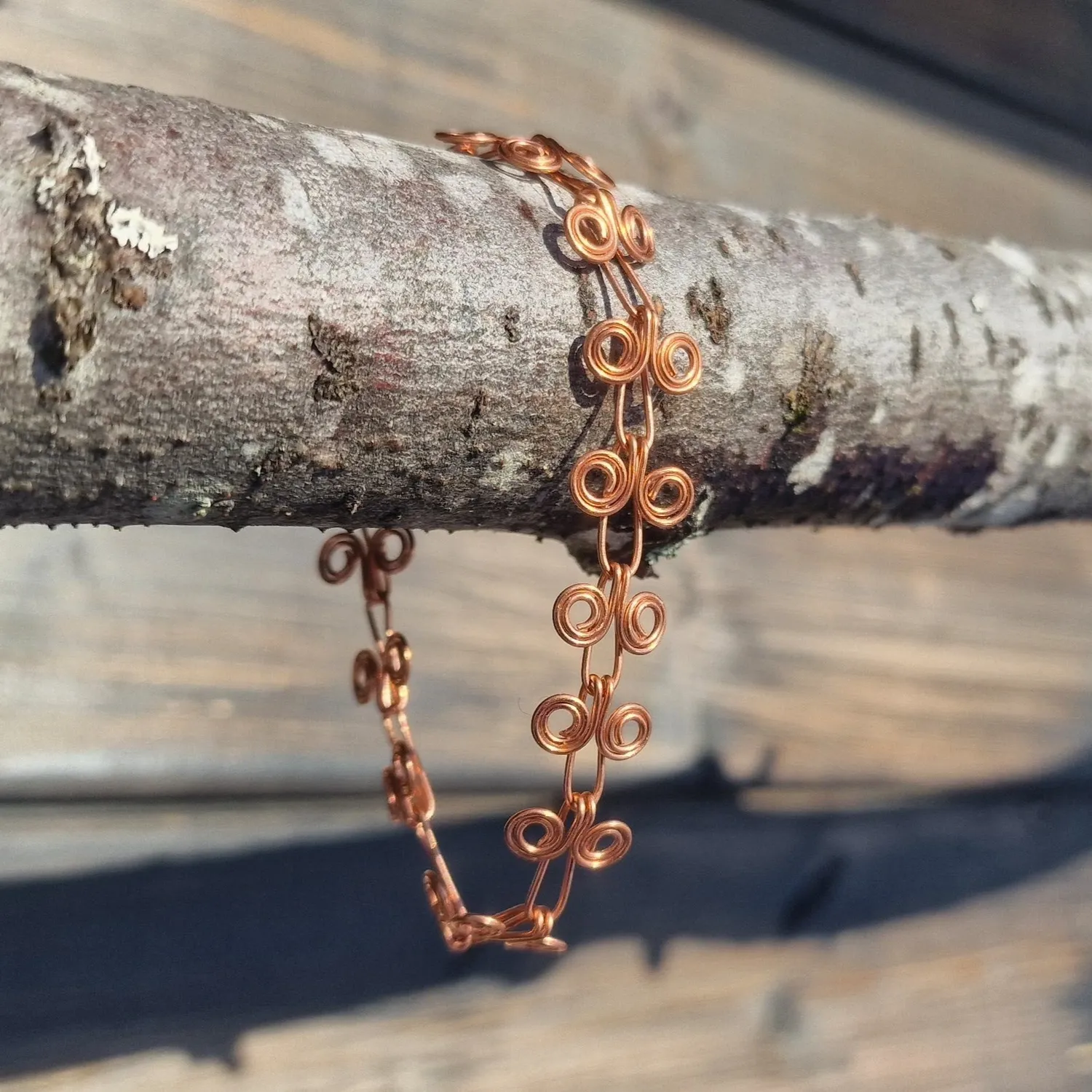 Kunstnerbonden Kobber armbånd håndtvunnet 20 cm