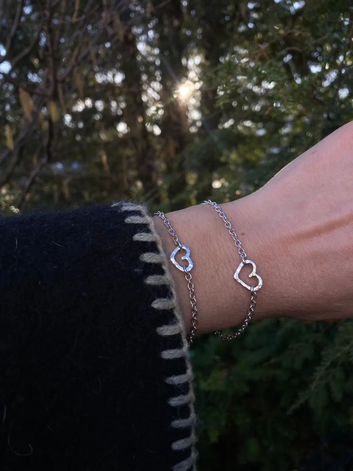 Sivia Smykkedesign Åpent Hjerte armbånd sølv 15-19 cm 12 mm