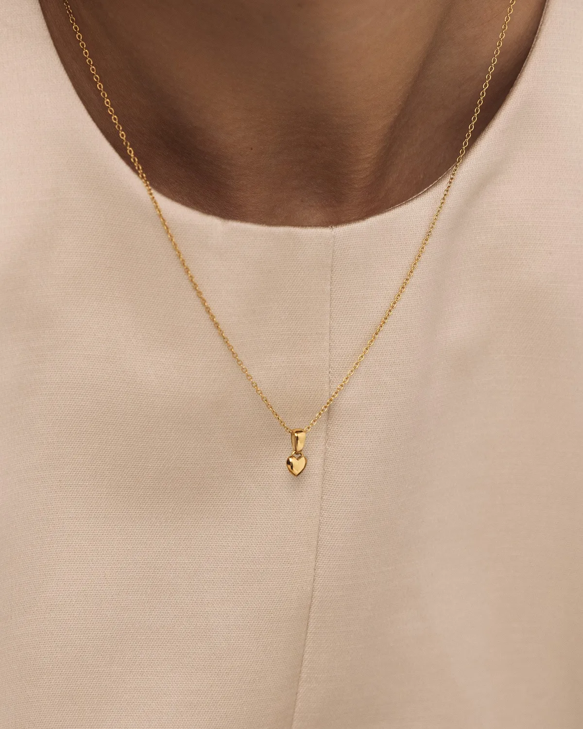 Mockberg Sweetheart Small Necklace kjede gull hjerte