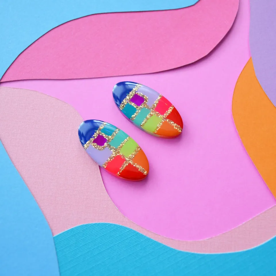 BooandBooFactory Rainbow Oval øredobber stud regnbue
