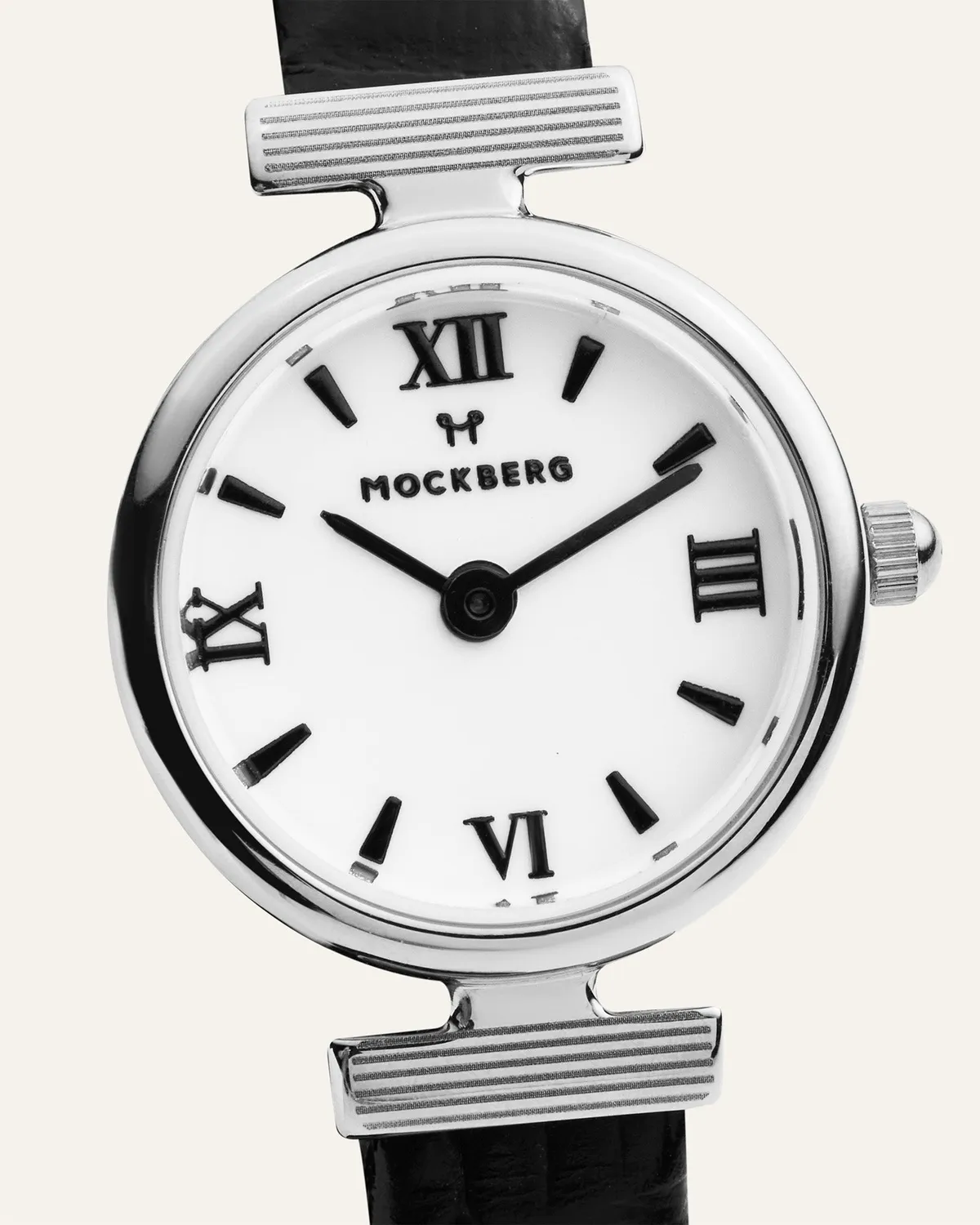 Mockberg Vintage klokke svart lær hvit skive 19 mm