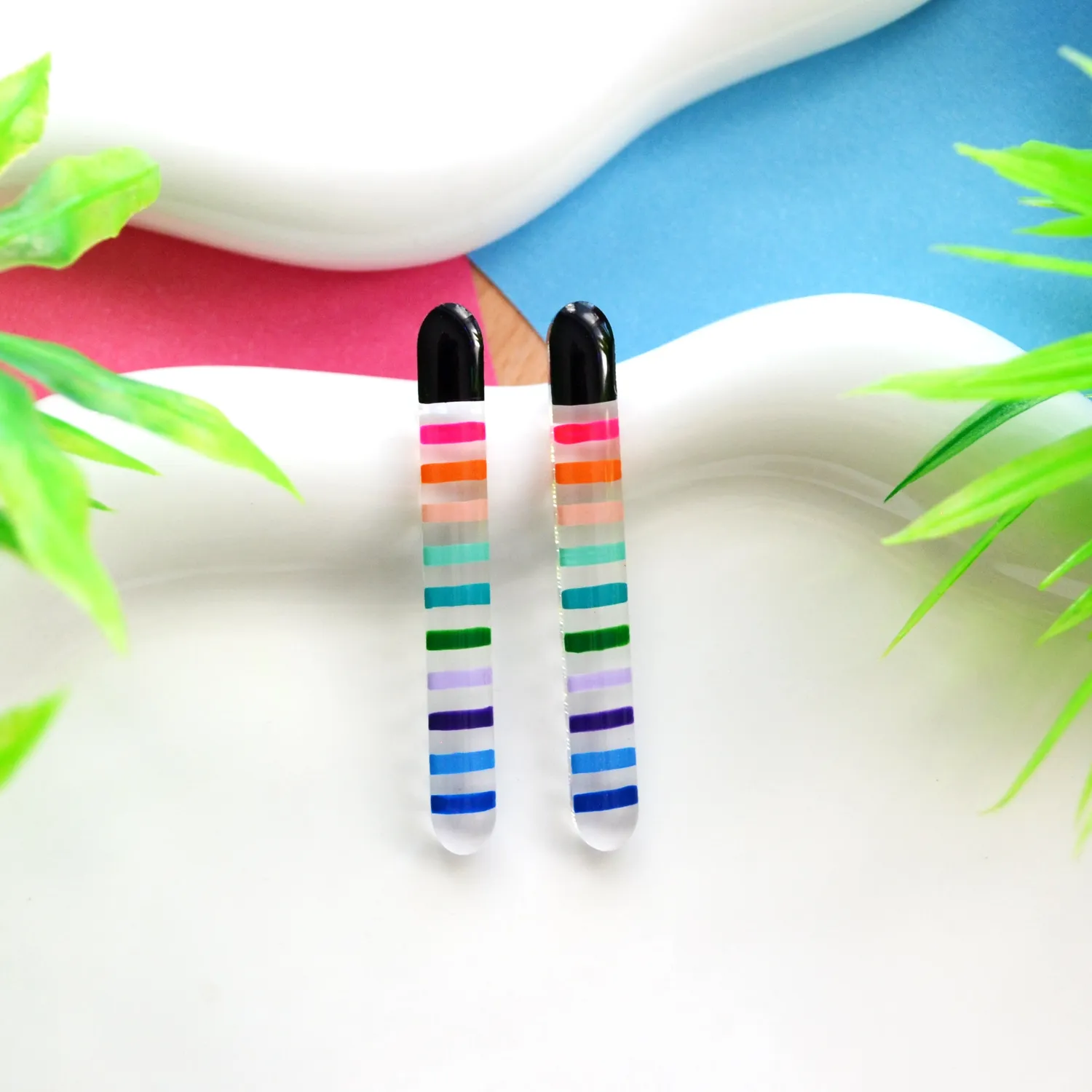 BooandBooFactory Rainbow Stripes øredobber svart