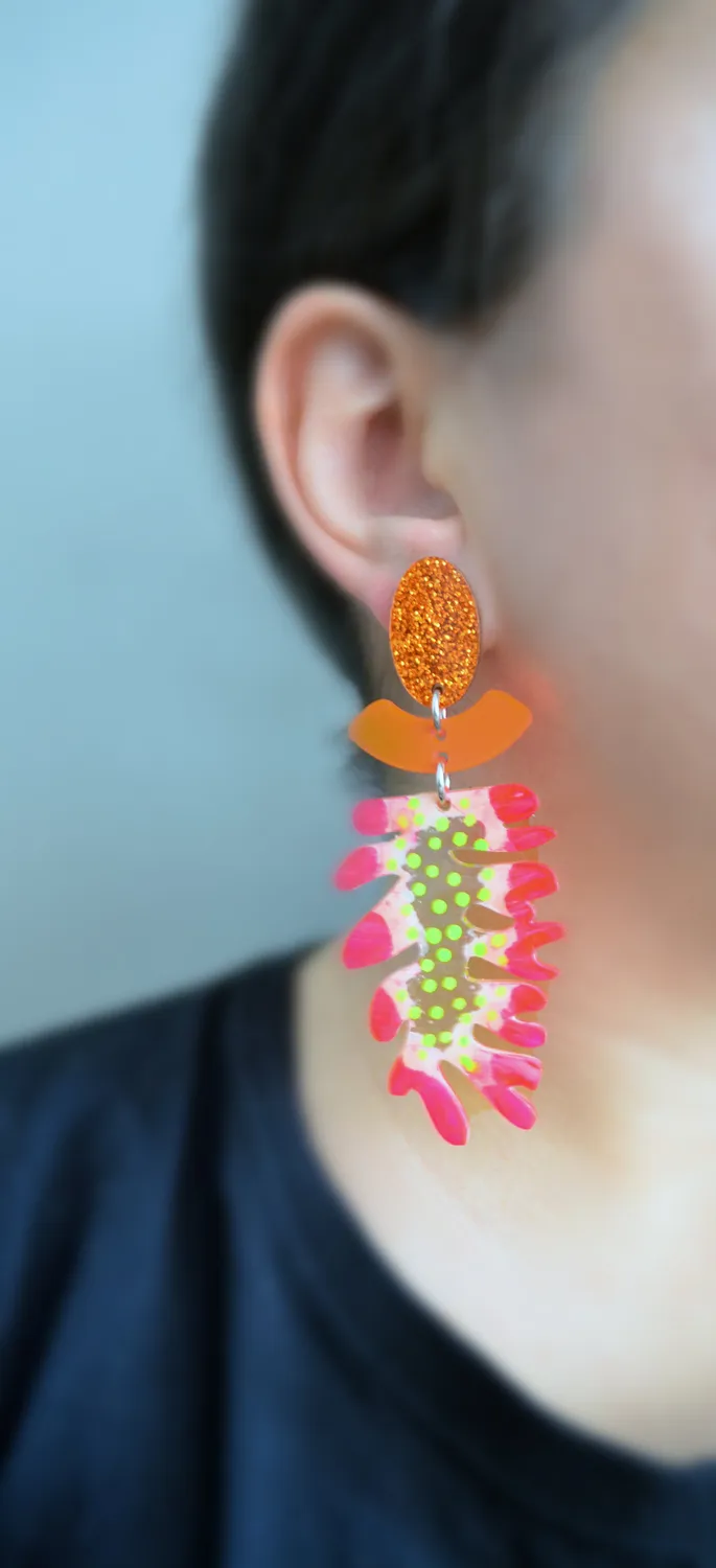 BooandBooFactory Neon Hot Pink Flower Plant stud-øredobber