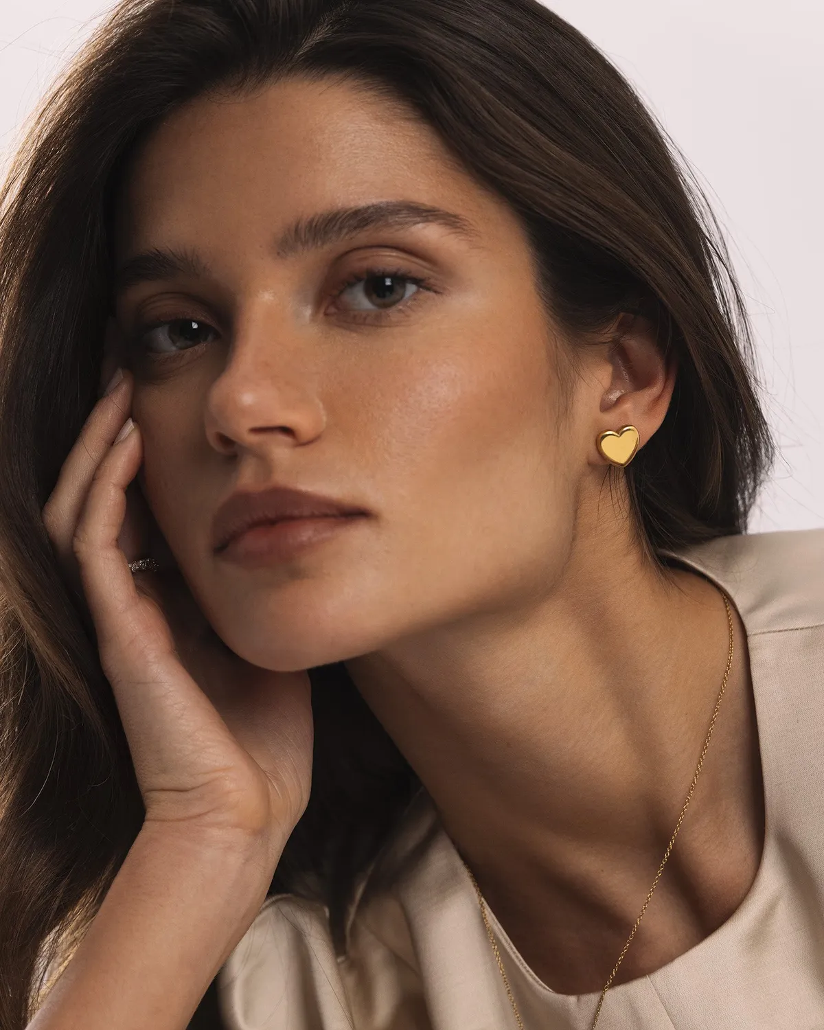 Mockberg Love Large Studs øredobber gull hjerte