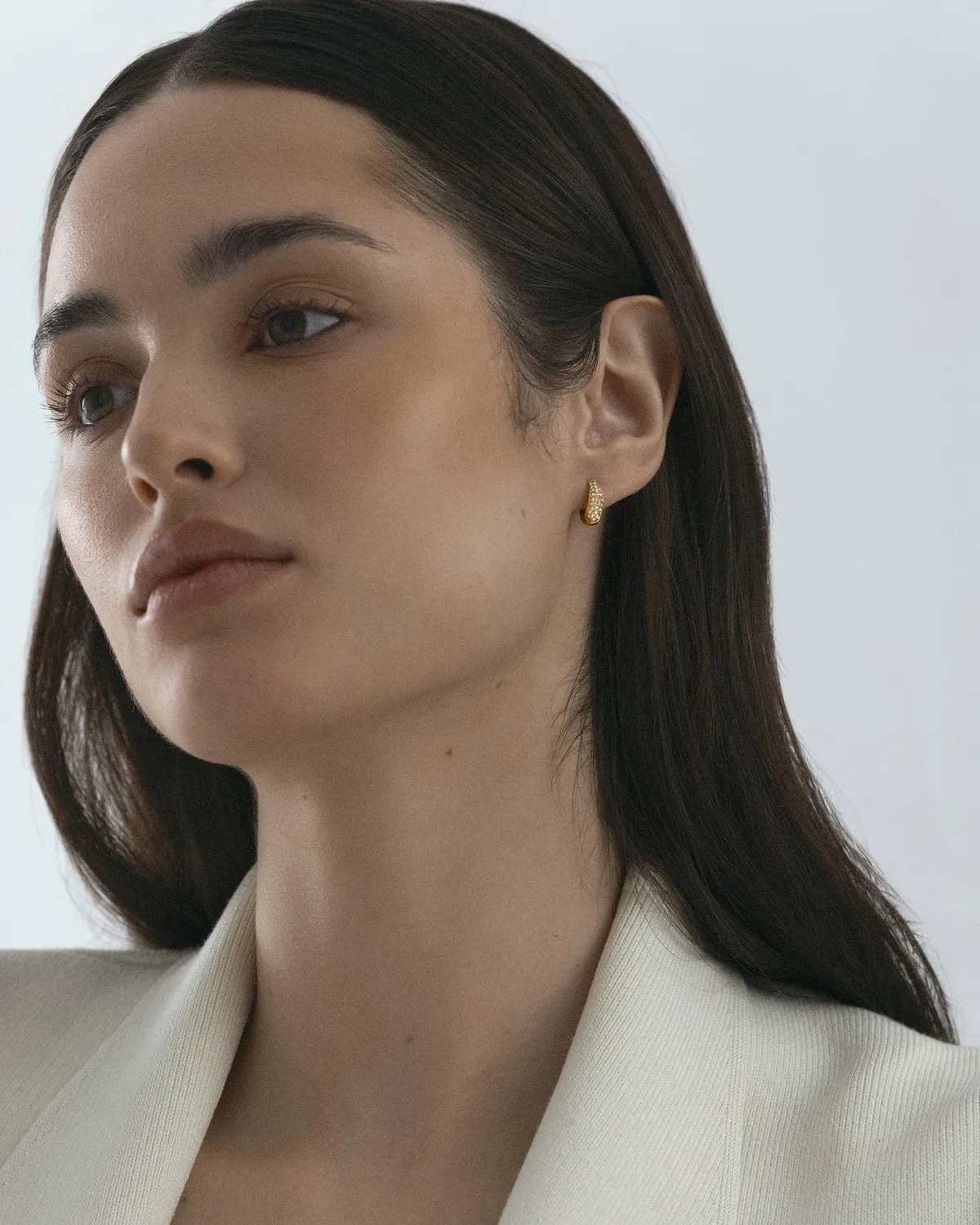 Mockberg Pavé Precious mini hoops gull 12 mm