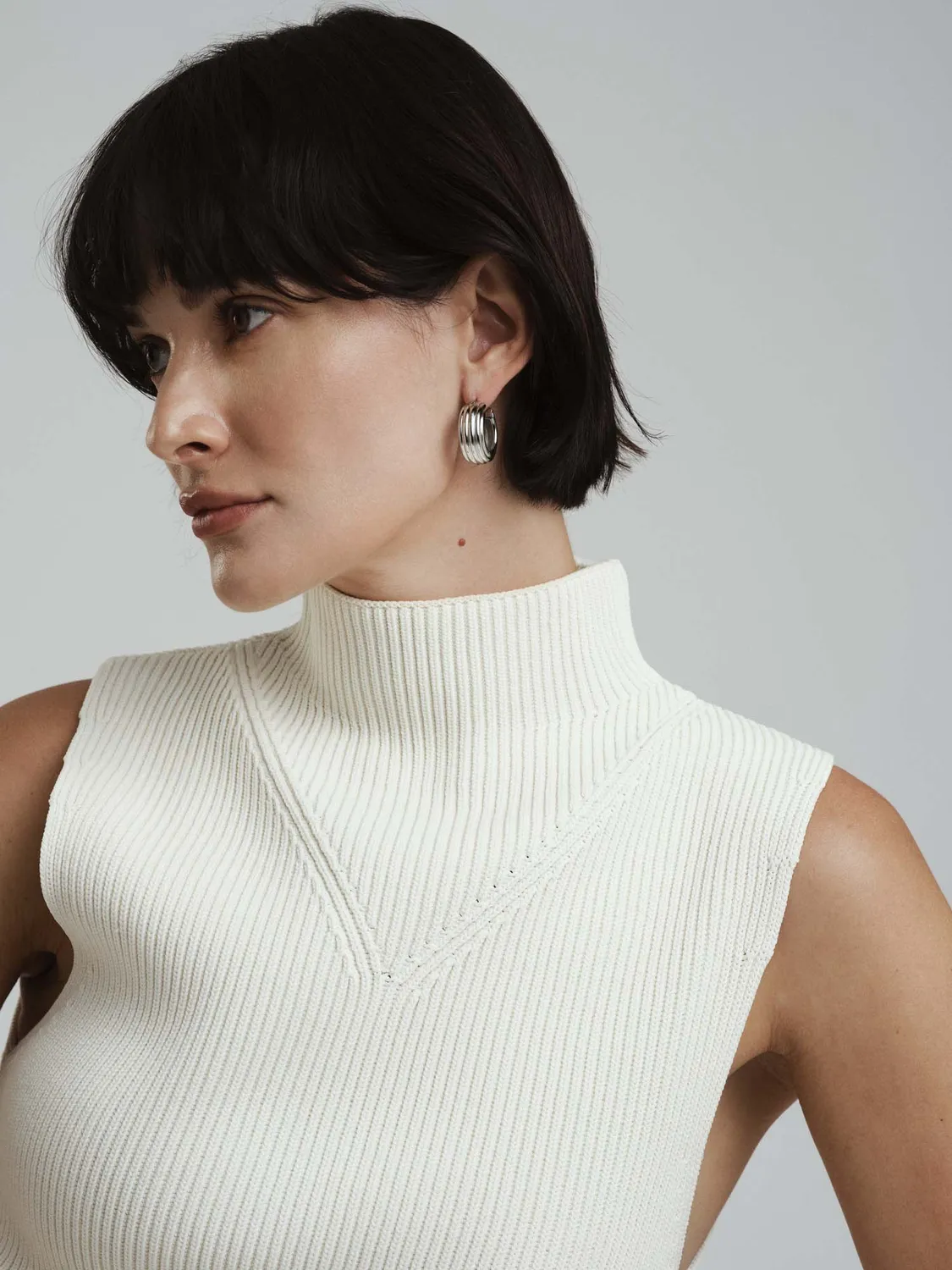 Mockberg Edge Ribbed Medium hoops sølv 24 mm