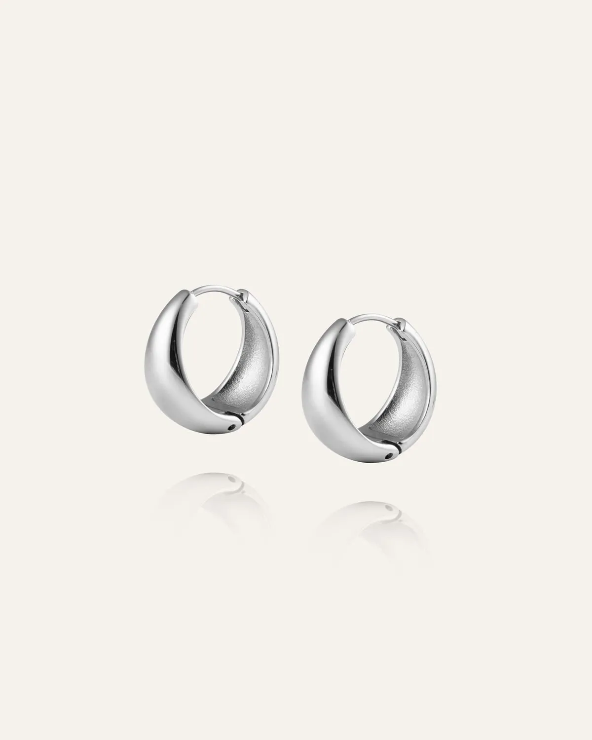 Mockberg Bold Hoops Large øredobber sølv 18 mm