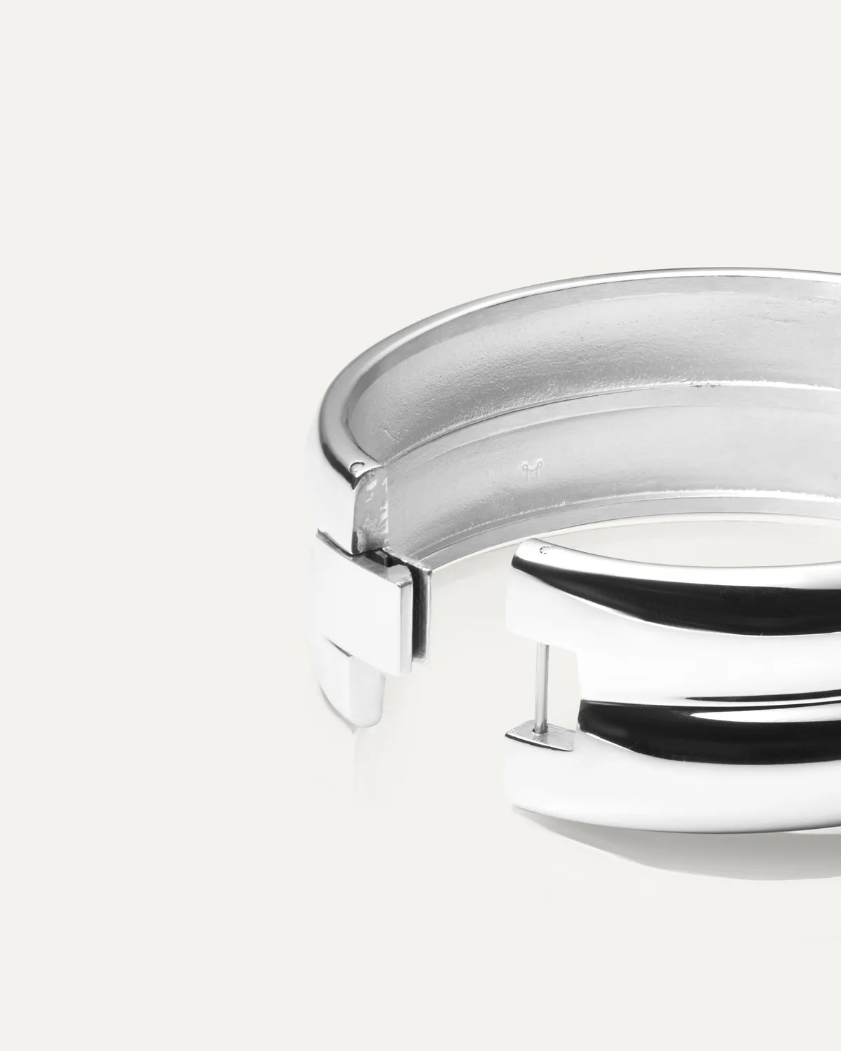 Mockberg Rebel Double Bangle arm 22 mm sølv