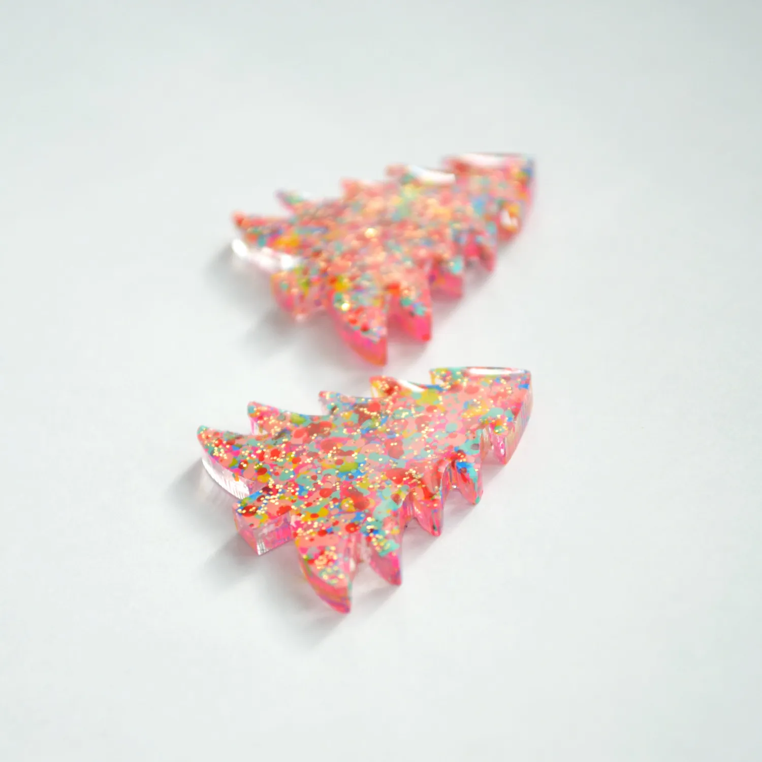 BooandBooFactory Christmas Tree studs akryl konfetti