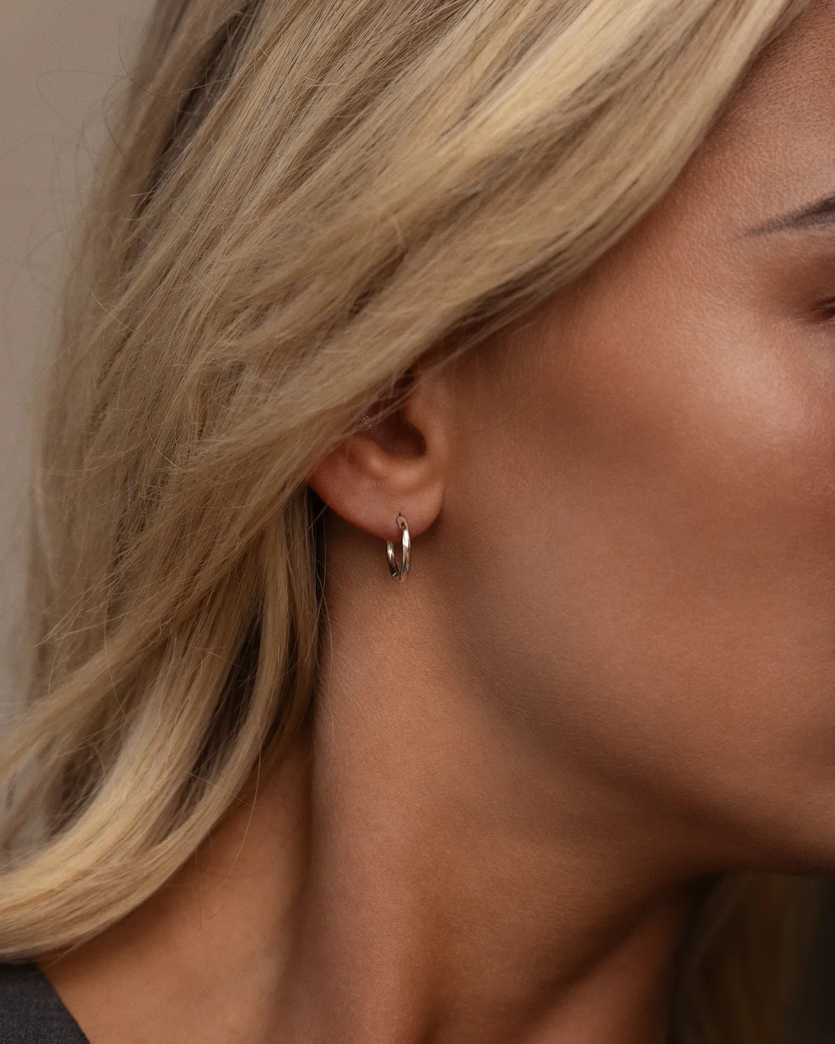 Mockberg Slim Small Hoops øredobber sølv 13 mm stål