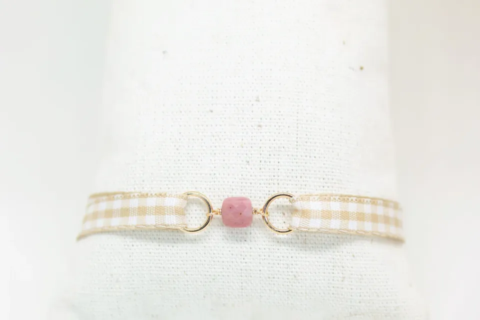 Eremis Rosette armbånd vichy rhodonitt