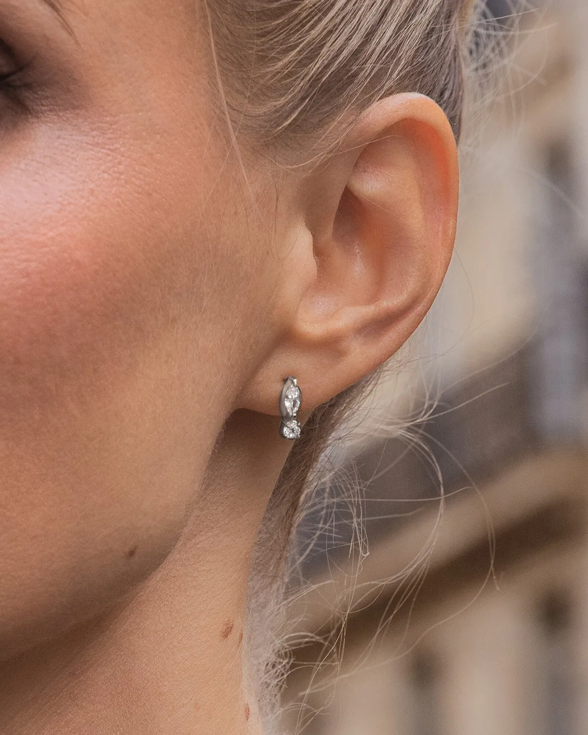 Mockberg Élise Steel Studs ørestikker sølv 11 mm