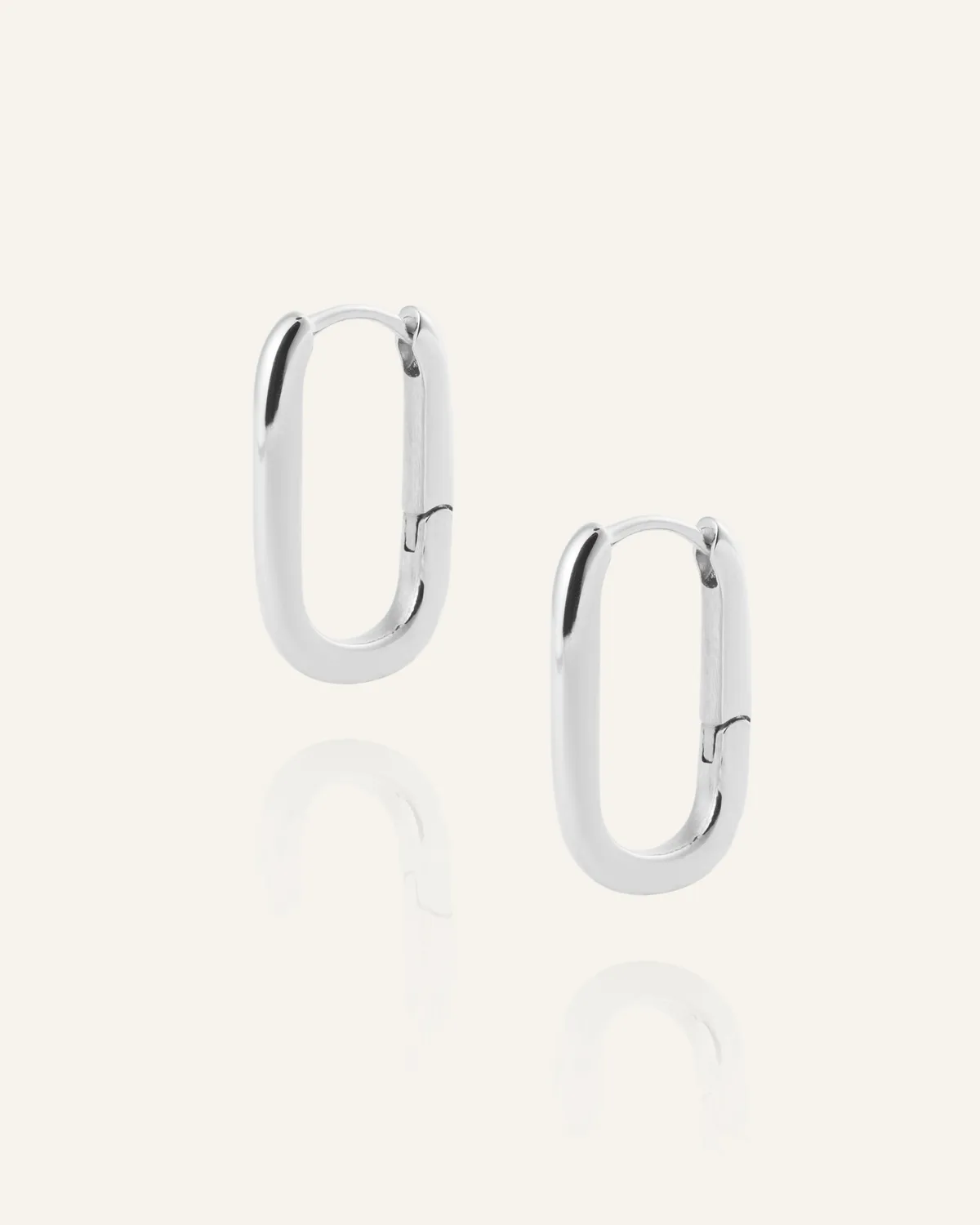 Mockberg Slim Medium U-Hoops øredobber 19,5 mm sølv
