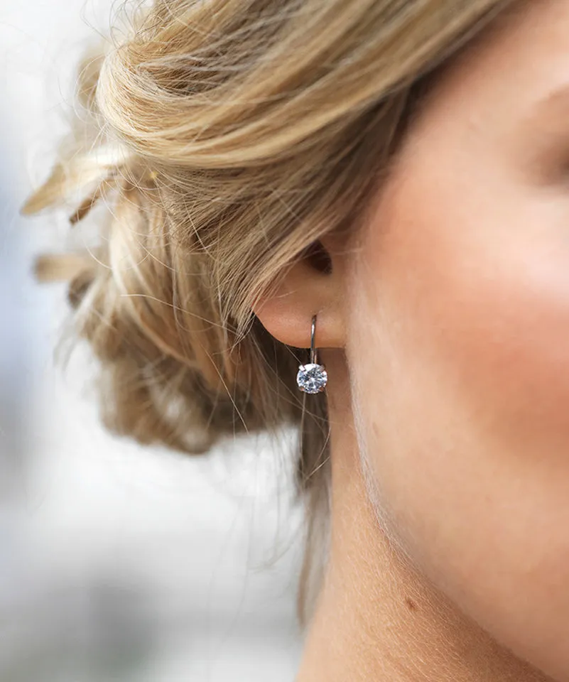 Blomdahl Pendant Tiffany øredobber 7 mm hvit titan