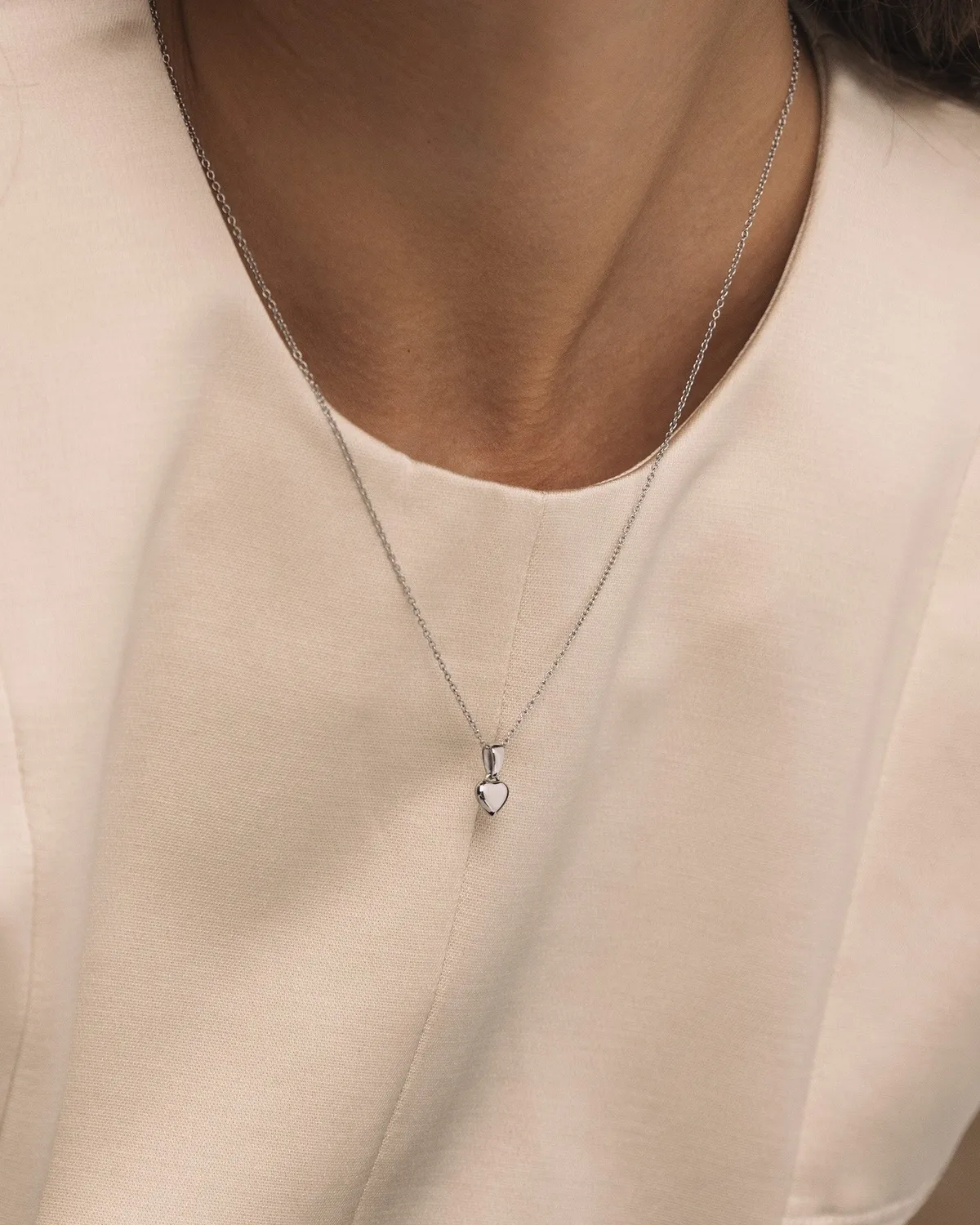 Mockberg Sweetheart Medium halskjede sølv hjerte 5 mm