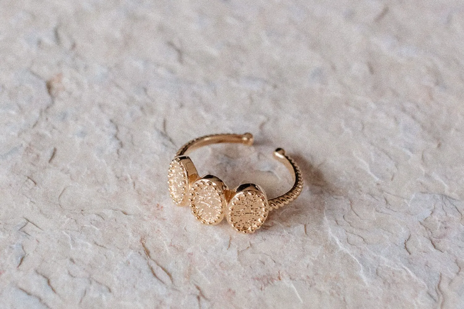 Eremis Adelina ring 18 karat gull vannbestandig