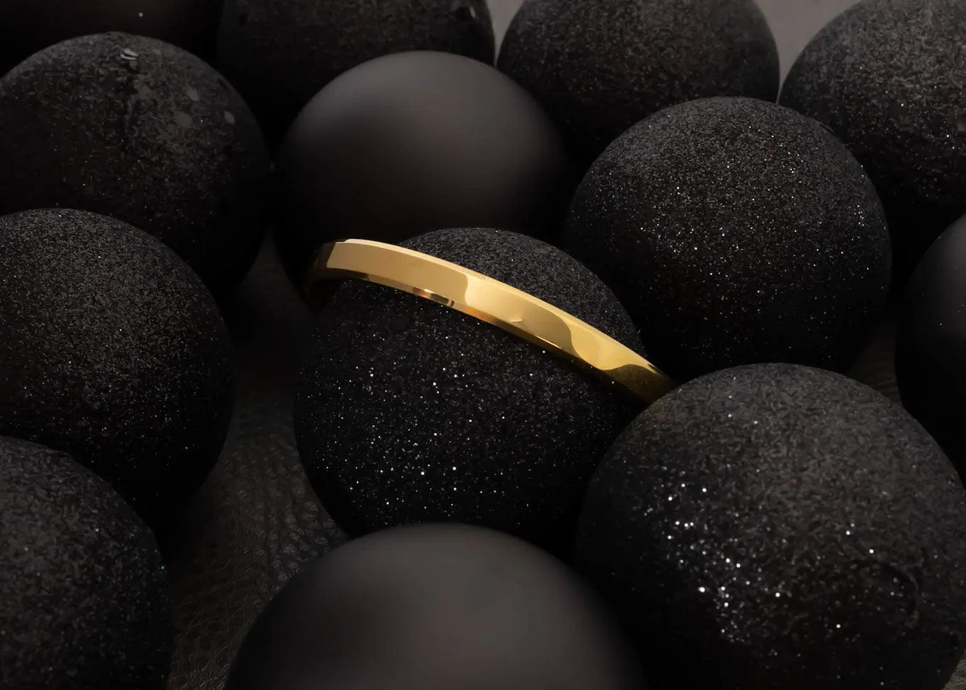 Mea Nani Haven Cuff herrearmbånd 18K gull