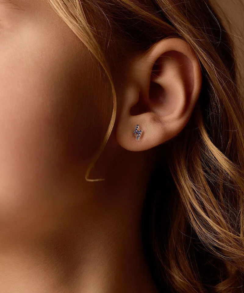 Blomdahl Brilliance Flash øredobber 8 mm sapphire plast