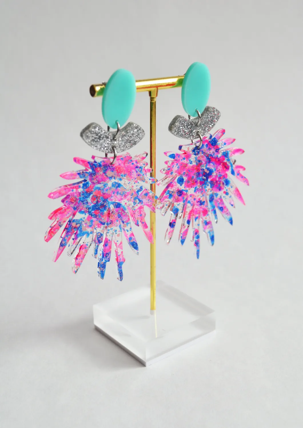 BooandBooFactory Pink Pom Pom Dangle øredobber glitter