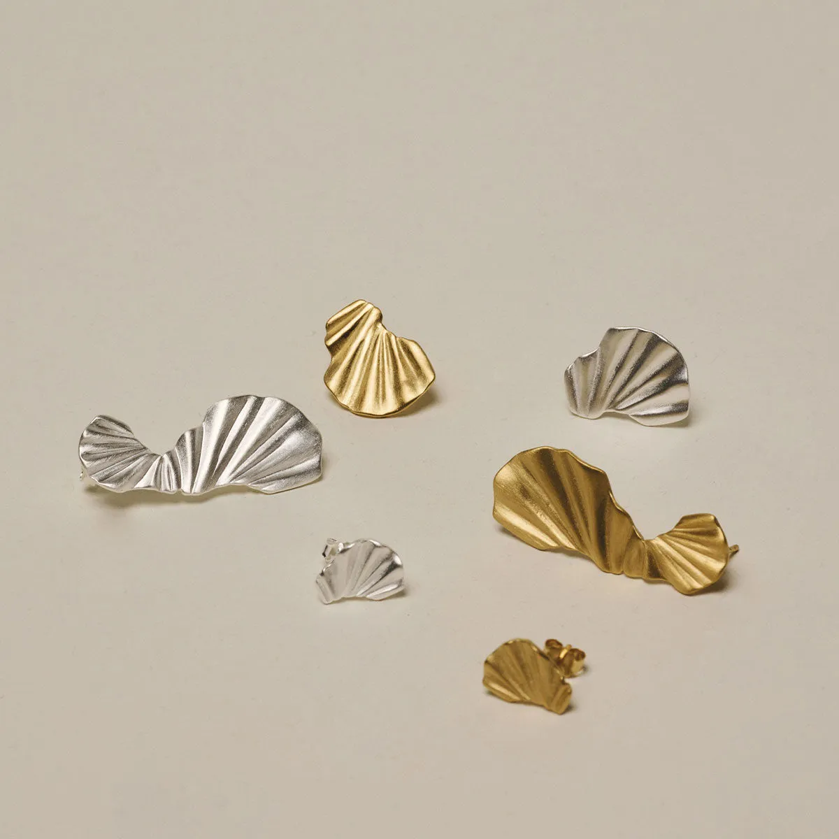 Enamel Wave øredobber sølv 20 x 16 mm
