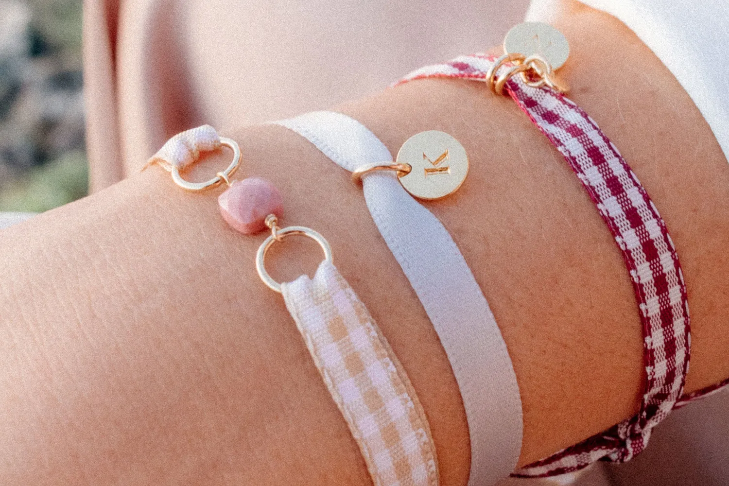 Eremis Rosette armbånd vichy rhodonitt