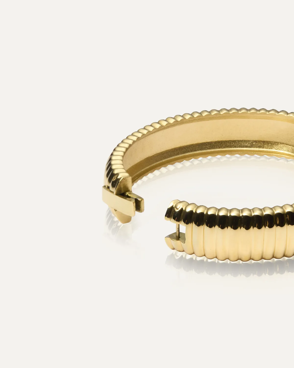 Mockberg Retro Ribbed Bangle armring gull 13 mm